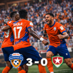 احتفال لاعبي الفتح بعد الفوز 3-0